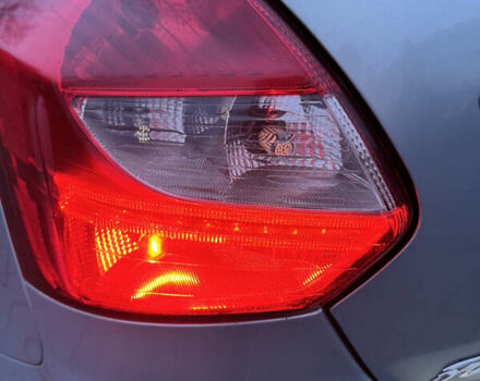 Синій Форд Фокус, об'ємом двигуна 0 л та пробігом 194 тис. км за 7200 $, фото 14 на Automoto.ua