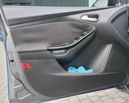 Синій Форд Фокус, об'ємом двигуна 2 л та пробігом 303 тис. км за 6940 $, фото 23 на Automoto.ua