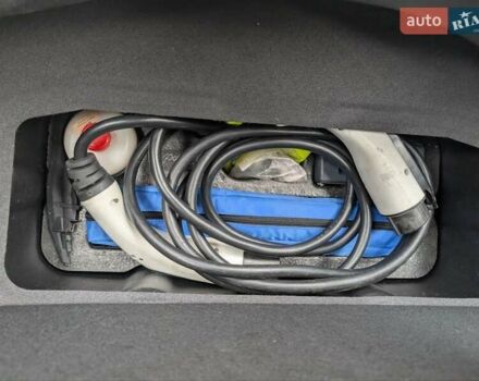 Форд Фокус 2013 в Владимир-Волынский на Automoto.ua Синий Форд Фокус, объемом двигателя 0 л и пробегом 122 тыс. км за 7900 $, фото 26 на Automoto.ua