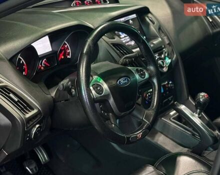 Форд Фокус 2013 в Николаеве на Automoto.ua Синий Форд Фокус, объемом двигателя 2 л и пробегом 180 тыс. км за 10500 $, фото 15 на Automoto.ua