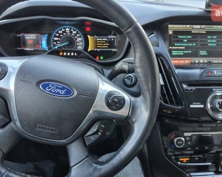 Синій Форд Фокус, об'ємом двигуна 0 л та пробігом 113 тис. км за 6999 $, фото 24 на Automoto.ua