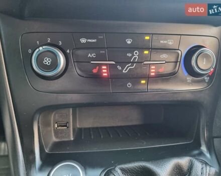 Синий Форд Фокус, объемом двигателя 1 л и пробегом 224 тыс. км за 5950 $, фото 18 на Automoto.ua