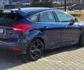 Синій Форд Фокус, об'ємом двигуна 2 л та пробігом 105 тис. км за 13600 $, фото 4 на Automoto.ua