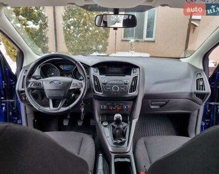 Синий Форд Фокус, объемом двигателя 1 л и пробегом 224 тыс. км за 5980 $, фото 5 на Automoto.ua