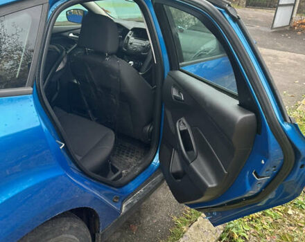 Синій Форд Фокус, об'ємом двигуна 2 л та пробігом 215 тис. км за 8000 $, фото 11 на Automoto.ua