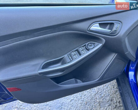 Форд Фокус 2015 в Черкассах на Automoto.ua Синий Форд Фокус, объемом двигателя 1 л и пробегом 216 тыс. км за 6300 $, фото 13 на Automoto.ua