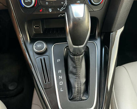 Синій Форд Фокус, об'ємом двигуна 0 л та пробігом 40 тис. км за 7900 $, фото 16 на Automoto.ua