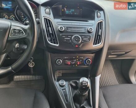 Синий Форд Фокус, объемом двигателя 1 л и пробегом 224 тыс. км за 5950 $, фото 17 на Automoto.ua