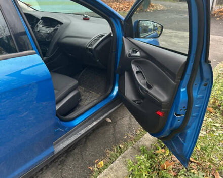 Синій Форд Фокус, об'ємом двигуна 2 л та пробігом 215 тис. км за 8000 $, фото 8 на Automoto.ua