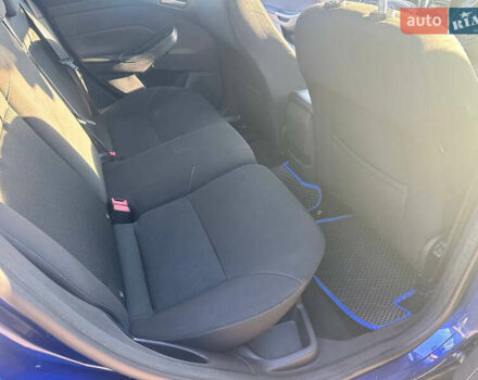 Форд Фокус 2015 в Черкассах на Automoto.ua Синий Форд Фокус, объемом двигателя 1 л и пробегом 216 тыс. км за 6300 $, фото 11 на Automoto.ua