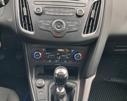 Форд Фокус 2015 в Киеве на Automoto.ua Синий Форд Фокус, объемом двигателя 1 л и пробегом 216 тыс. км за 5200 $, фото 11 на Automoto.ua