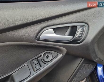 Синий Форд Фокус, объемом двигателя 1 л и пробегом 224 тыс. км за 5950 $, фото 26 на Automoto.ua