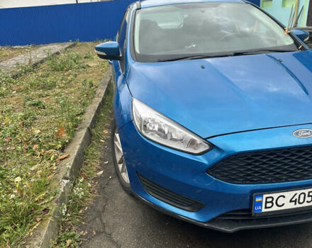 Синій Форд Фокус, об'ємом двигуна 2 л та пробігом 215 тис. км за 8000 $, фото 1 на Automoto.ua
