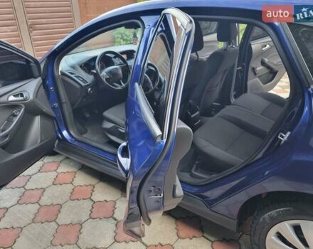 Синий Форд Фокус, объемом двигателя 1 л и пробегом 224 тыс. км за 5950 $, фото 11 на Automoto.ua