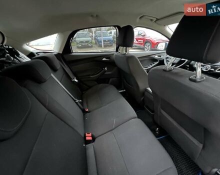 Синий Форд Фокус, объемом двигателя 1 л и пробегом 66 тыс. км за 11773 $, фото 20 на Automoto.ua