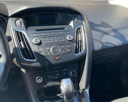 Синий Форд Фокус, объемом двигателя 2 л и пробегом 125 тыс. км за 8500 $, фото 5 на Automoto.ua