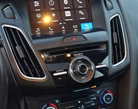 Синий Форд Фокус, объемом двигателя 2 л и пробегом 68 тыс. км за 9600 $, фото 7 на Automoto.ua