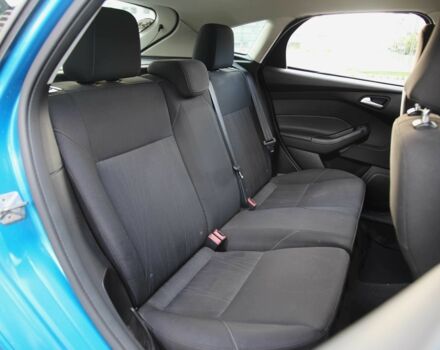 Синий Форд Фокус, объемом двигателя 2 л и пробегом 89 тыс. км за 9400 $, фото 8 на Automoto.ua