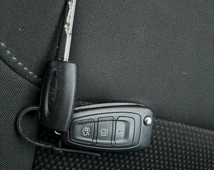 Синий Форд Фокус, объемом двигателя 1 л и пробегом 66 тыс. км за 11773 $, фото 37 на Automoto.ua