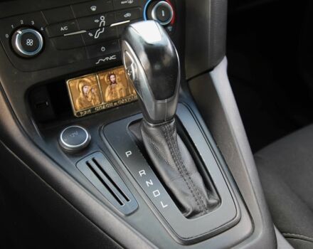 Синий Форд Фокус, объемом двигателя 2 л и пробегом 89 тыс. км за 9400 $, фото 14 на Automoto.ua