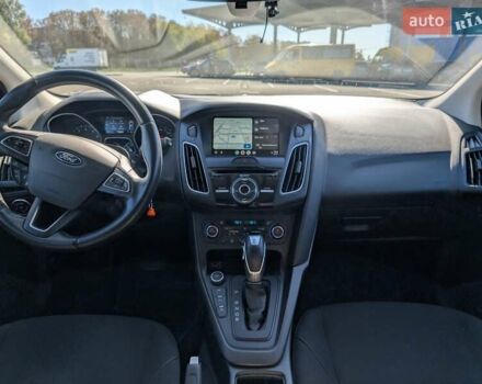 Форд Фокус 2016 в Киеве на Automoto.ua Синий Форд Фокус, объемом двигателя 1 л и пробегом 66 тыс. км за 13000 $, фото 9 на Automoto.ua