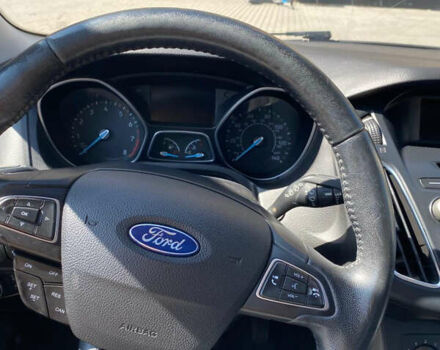 Синий Форд Фокус, объемом двигателя 2 л и пробегом 125 тыс. км за 8500 $, фото 6 на Automoto.ua