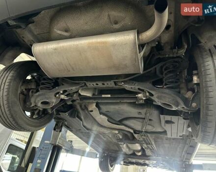 Синій Форд Фокус, об'ємом двигуна 2 л та пробігом 86 тис. км за 11700 $, фото 9 на Automoto.ua