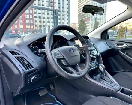 Синій Форд Фокус, об'ємом двигуна 2 л та пробігом 144 тис. км за 8900 $, фото 8 на Automoto.ua
