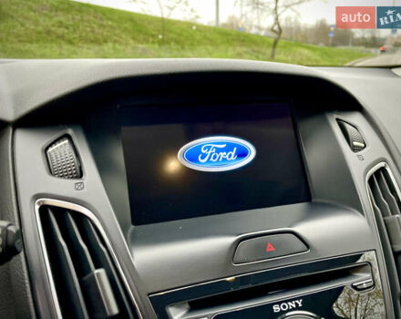 Синий Форд Фокус, объемом двигателя 2 л и пробегом 57 тыс. км за 11200 $, фото 39 на Automoto.ua