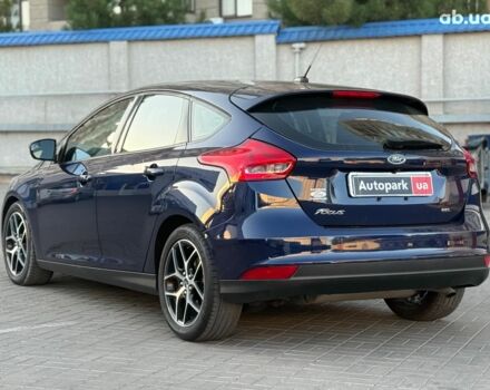 Синій Форд Фокус, об'ємом двигуна 2 л та пробігом 102 тис. км за 9990 $, фото 5 на Automoto.ua
