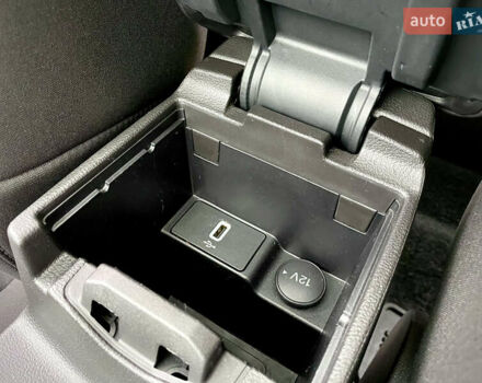 Синий Форд Фокус, объемом двигателя 2 л и пробегом 57 тыс. км за 11200 $, фото 55 на Automoto.ua