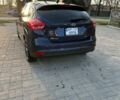Синій Форд Фокус, об'ємом двигуна 2 л та пробігом 122 тис. км за 9800 $, фото 4 на Automoto.ua