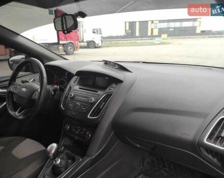 Синій Форд Фокус, об'ємом двигуна 2 л та пробігом 85 тис. км за 11500 $, фото 3 на Automoto.ua