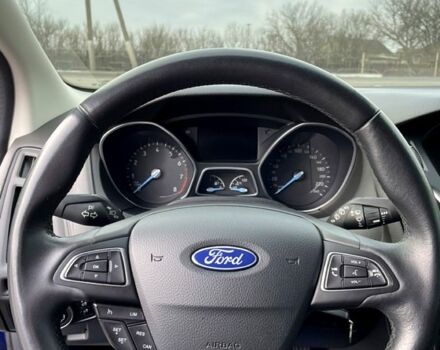 Синій Форд Фокус, об'ємом двигуна 1 л та пробігом 105 тис. км за 9000 $, фото 3 на Automoto.ua