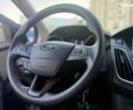 Синій Форд Фокус, об'ємом двигуна 2 л та пробігом 102 тис. км за 9990 $, фото 27 на Automoto.ua