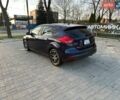 Синій Форд Фокус, об'ємом двигуна 2 л та пробігом 122 тис. км за 9800 $, фото 3 на Automoto.ua