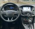 Синій Форд Фокус, об'ємом двигуна 2 л та пробігом 114 тис. км за 9700 $, фото 16 на Automoto.ua