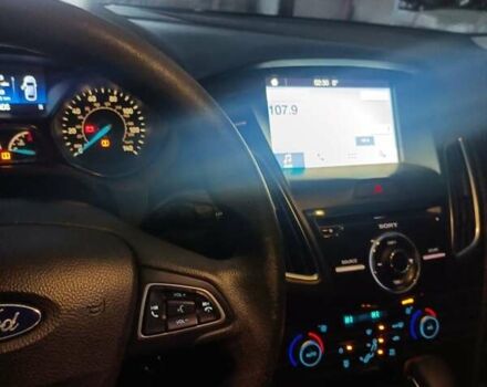 Синий Форд Фокус, объемом двигателя 2 л и пробегом 145 тыс. км за 9600 $, фото 6 на Automoto.ua