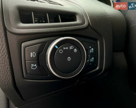 Синий Форд Фокус, объемом двигателя 2 л и пробегом 57 тыс. км за 11200 $, фото 50 на Automoto.ua