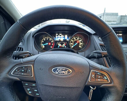 Синий Форд Фокус, объемом двигателя 2 л и пробегом 117 тыс. км за 9800 $, фото 8 на Automoto.ua