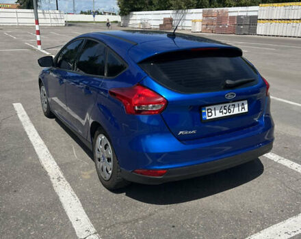 Синій Форд Фокус, об'ємом двигуна 2 л та пробігом 45 тис. км за 9000 $, фото 1 на Automoto.ua