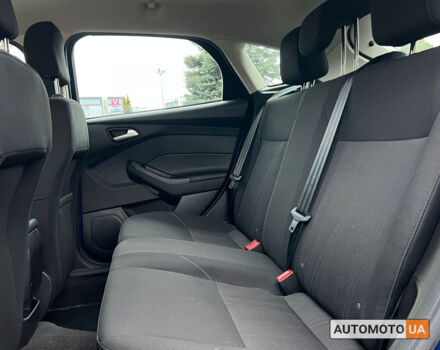 Синий Форд Фокус, объемом двигателя 2 л и пробегом 115 тыс. км за 9999 $, фото 12 на Automoto.ua