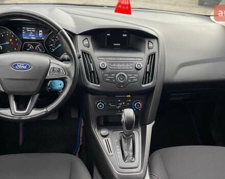 Синий Форд Фокус, объемом двигателя 2 л и пробегом 124 тыс. км за 9500 $, фото 13 на Automoto.ua