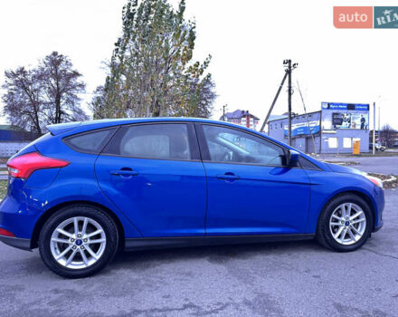 Синий Форд Фокус, объемом двигателя 2 л и пробегом 117 тыс. км за 9800 $, фото 3 на Automoto.ua