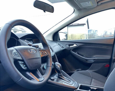 Синий Форд Фокус, объемом двигателя 2 л и пробегом 117 тыс. км за 9800 $, фото 7 на Automoto.ua