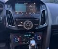 Синий Форд Фокус, объемом двигателя 2 л и пробегом 160 тыс. км за 11000 $, фото 2 на Automoto.ua