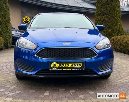 Синий Форд Фокус, объемом двигателя 2 л и пробегом 115 тыс. км за 9999 $, фото 1 на Automoto.ua