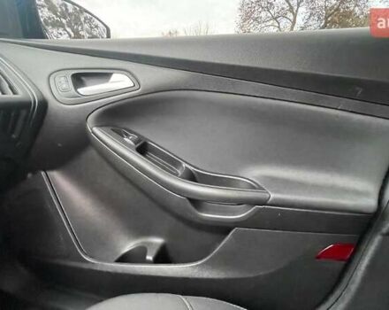 Синий Форд Фокус, объемом двигателя 2 л и пробегом 124 тыс. км за 9500 $, фото 9 на Automoto.ua