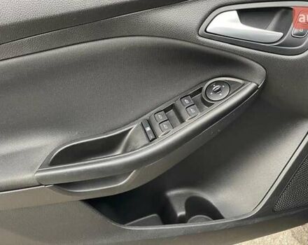 Синий Форд Фокус, объемом двигателя 2 л и пробегом 124 тыс. км за 9500 $, фото 10 на Automoto.ua