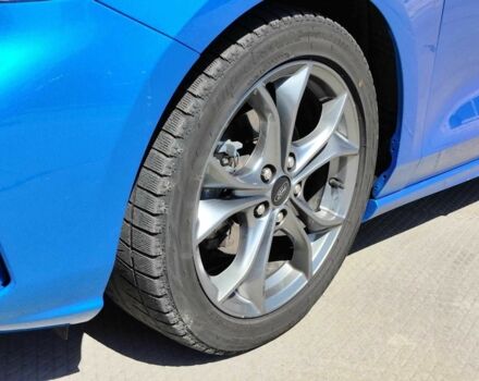 Синій Форд Фокус, об'ємом двигуна 0.15 л та пробігом 100 тис. км за 15390 $, фото 16 на Automoto.ua